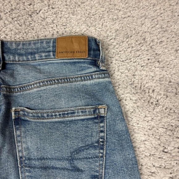 American Eagle Jeans Womens 00 Strigid Mom Jean Denim Distressed Knee Holes - Picture 5 of 6